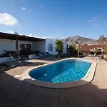 Benita Playa Blanca (Lanzarote)